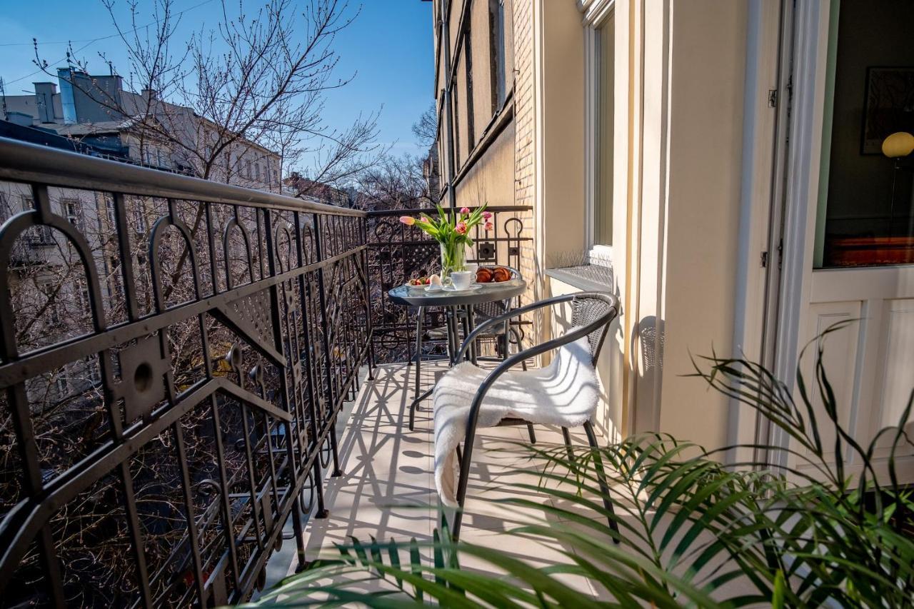 Luxury Apartment St. Sebastian Krakau Buitenkant foto
